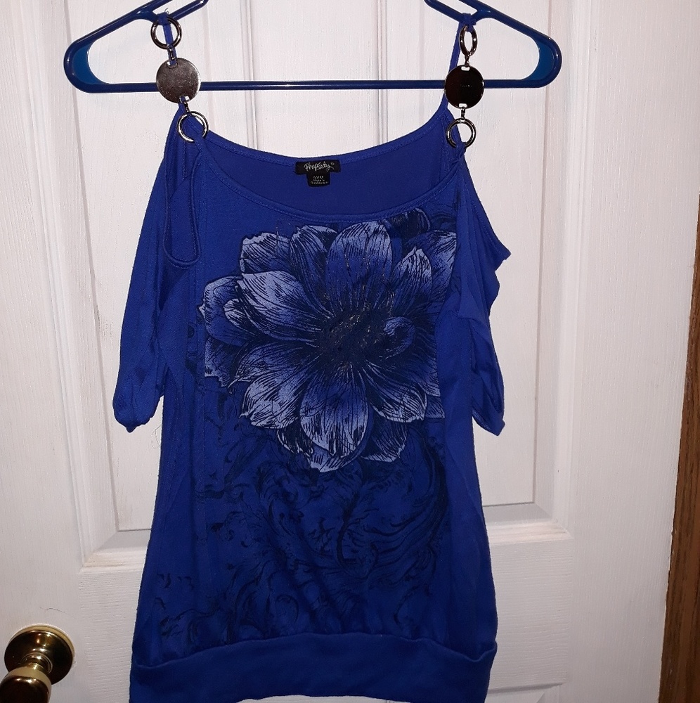 Blue top